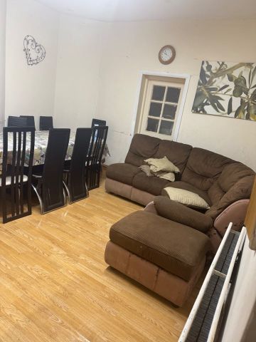 Room in a Shared House, Carlyle Road, E12 - Photo 2