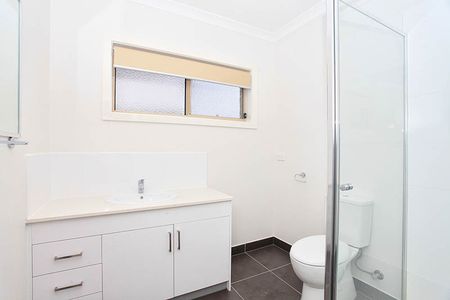 6/29 Ardsley Circuit, Craigieburn VIC 3064 - Townhouse For Rent | Domain - Photo 3