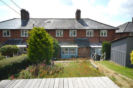 3 bedroom terraced house to rent - Photo 2