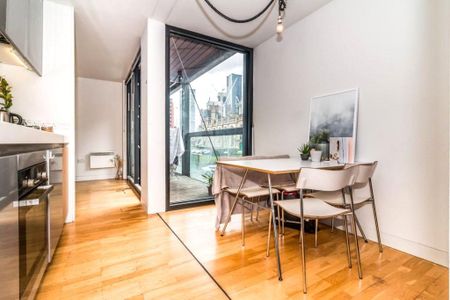 2 bedroom flat to rent - Photo 3