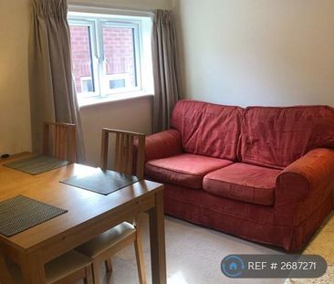 2 bedroom flat to rent - Photo 1
