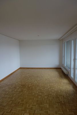 Hochhaus mit Aussicht ins Grüne - Photo 1