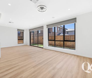 Stylish and Modern Home in Fraser Rise! - Photo 1