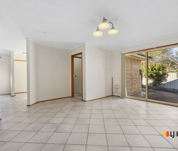 Good Sized Family Townhouse - Photo 2