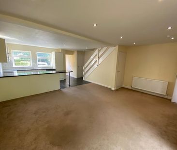 Talgarth Covert, Kings Norton, Birmingham, B38 9TW - Photo 6