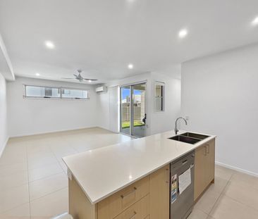 1/17 Sunflower Crescent, Nirimba QLD 4551 - House For Rent | Domain - Photo 4