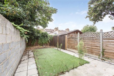 Green Street, London, E13 9DB - Photo 2