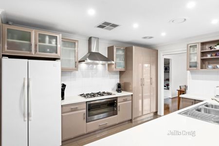 2 Kelvan Grove, Doncaster East - Photo 5