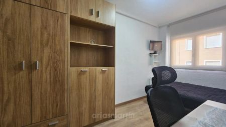 Piso de alquiler en Arapiles, Capuchinos - Glorieta - Ciudad Jardín - Foto 4