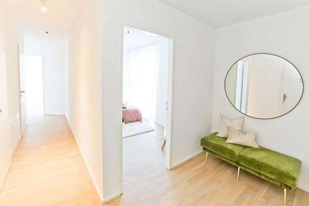AB AUGUST: Erstklassige 4-Zimmer Wohnung im Metropolitan - PROVISIONSFREI! Mit südseitigem Balkon! - Photo 1