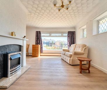 Milford Avenue, Wick, Bristol, Gloucestershire, BS30 - Photo 1
