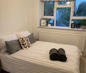 Room in a Shared Flat, Bettswood Court, SE20 - Photo 5