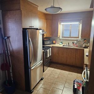 4 1/2 à louer - Photo 2