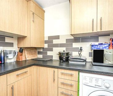 1 bedroom apartment to rent - Photo 4