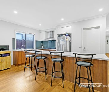 Modern & Spacious Family Home!! - Photo 4