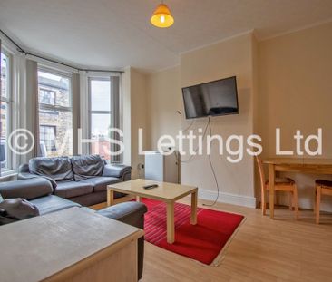 4 Bedroom Mid Terraced House for rent in Norwood Grove - Photo 1