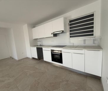 Location Appartement 95.33m² 2 pièces Fort de france - Photo 3