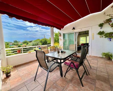 FOR RENT VILLA WITH 6 BEDROOMS, HUGE PLOT WITH PRIVATE SWIMMING POOL IN TORREVIEJA - ALICANTE - Photo 3