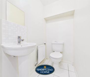 Dragonfly Drive, Spirit Quarters, Coventry - Photo 2