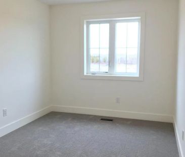 154 RED PINE STREET - Photo 3