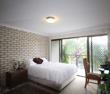 Canal Waterfront Unit - Photo 4