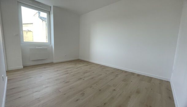 Appartement 2 pièces 42m2 REIMS 610 euros - Photo 1