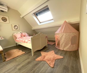 Menen: smaakvol gerenoveerde woning met 4 kamers en garage - Photo 1