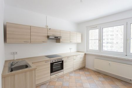 Attraktive 3-Raum-Wohnung mit Einbauküche in der Nähe vom Vita-Center - Foto 5