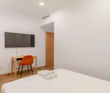 3-bedroom apartment for rent in Embajadores - Foto 1