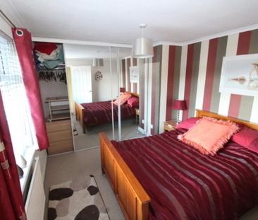 7 Ashlea Bend, Dunmurry, Belfast, BT17 9QB - Photo 2