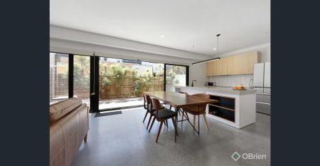 Fantastic home in the zone! - Photo 2