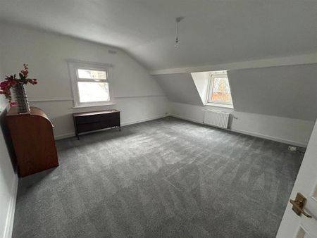 3 bedroom maisonette to rent - Photo 4