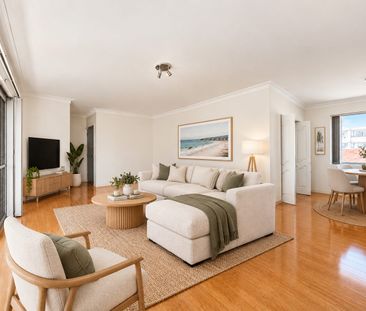 Spacious North-Facing Apartment with an Extra Large Lock-Up Garage - Photo 2