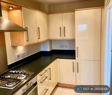 2 bedroom semi-detached house to rent - Photo 6