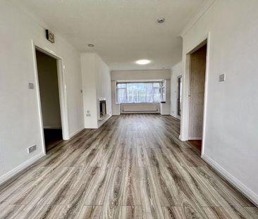 3 bedroom detached bungalow to rent - Photo 5