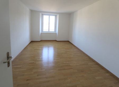 3.5 Zimmer, 90 m², 4. Stock - Photo 3