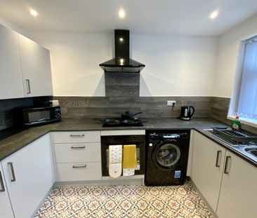 1 bed house share to rent in Briercliffe Road, Burnley, BB10 - Photo 5