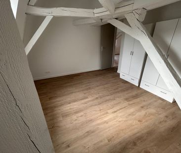 Location Appartement 4 pièces 78 m² - Photo 2