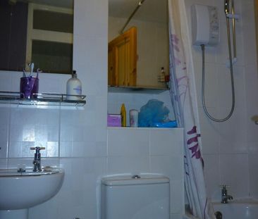 Lyric Way, Cardiff, Thornhill - Photo 6