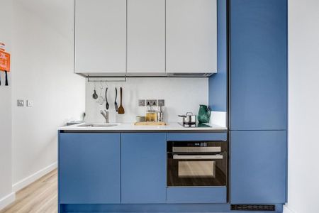 Studio to rent - Photo 2