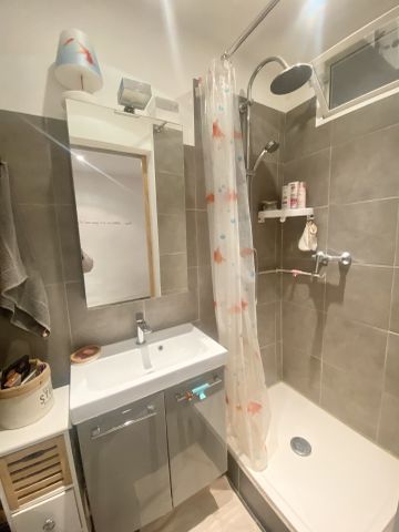 Location Appartement 2 pièces 35m² AUBAGNE 13400 - Photo 3