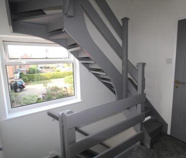 4 bedroom semi-detached house to rent - Photo 6