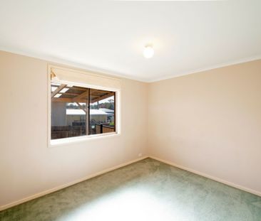 Three Bedroom Family Home - Photo 4