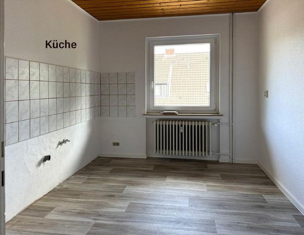 TT bietet an: Gemütliche 2-Zimmer-Wohnung mit Balkon im ruhigen Fedderwardergroden! - Photo 1