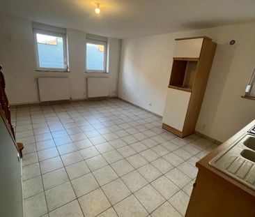 Location Appartement 2 pièces 44m² LA MADELEINE 59110 - Photo 1