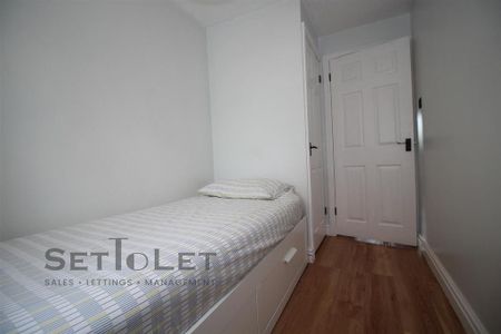 3 bedroom house share to rent - Photo 2