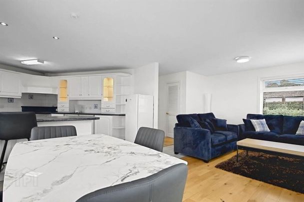 45 Glen Road, Cultra, Holywood, BT18 0HB - Photo 1