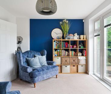 4 bedroom terraced house to rent - Photo 1
