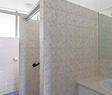 UNFURNISHED UNIT CLOSE TO TOWN - BREAK LEASE - Photo 5