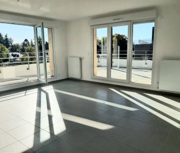 Location appartement 4 pièces - 94m² à Ferney-voltaire (01210) - Photo 3